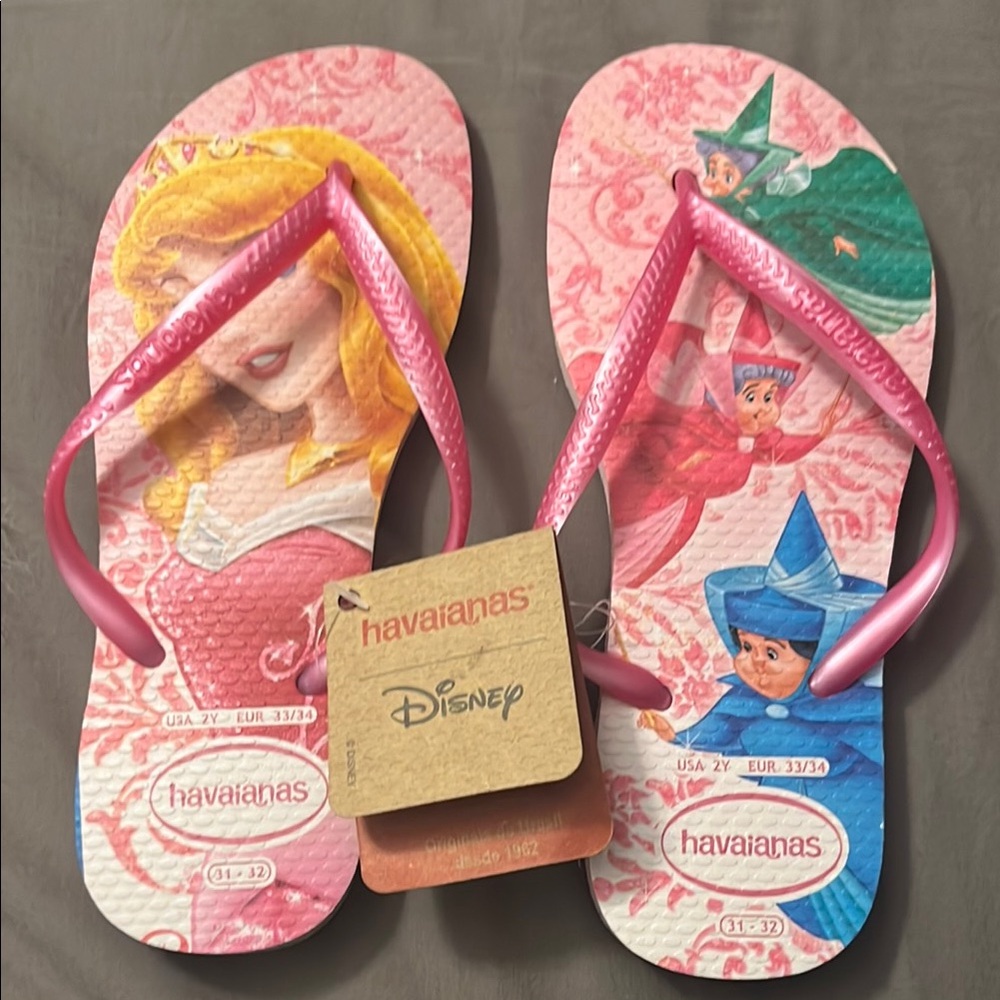 Havaianas Disney Princess Aurora Pink Flip Flops- brand new- size US 2Y